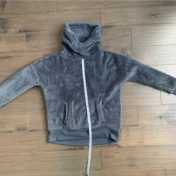 Mondetta fluffy grey cowl neck sweater - Picture 2 of 4